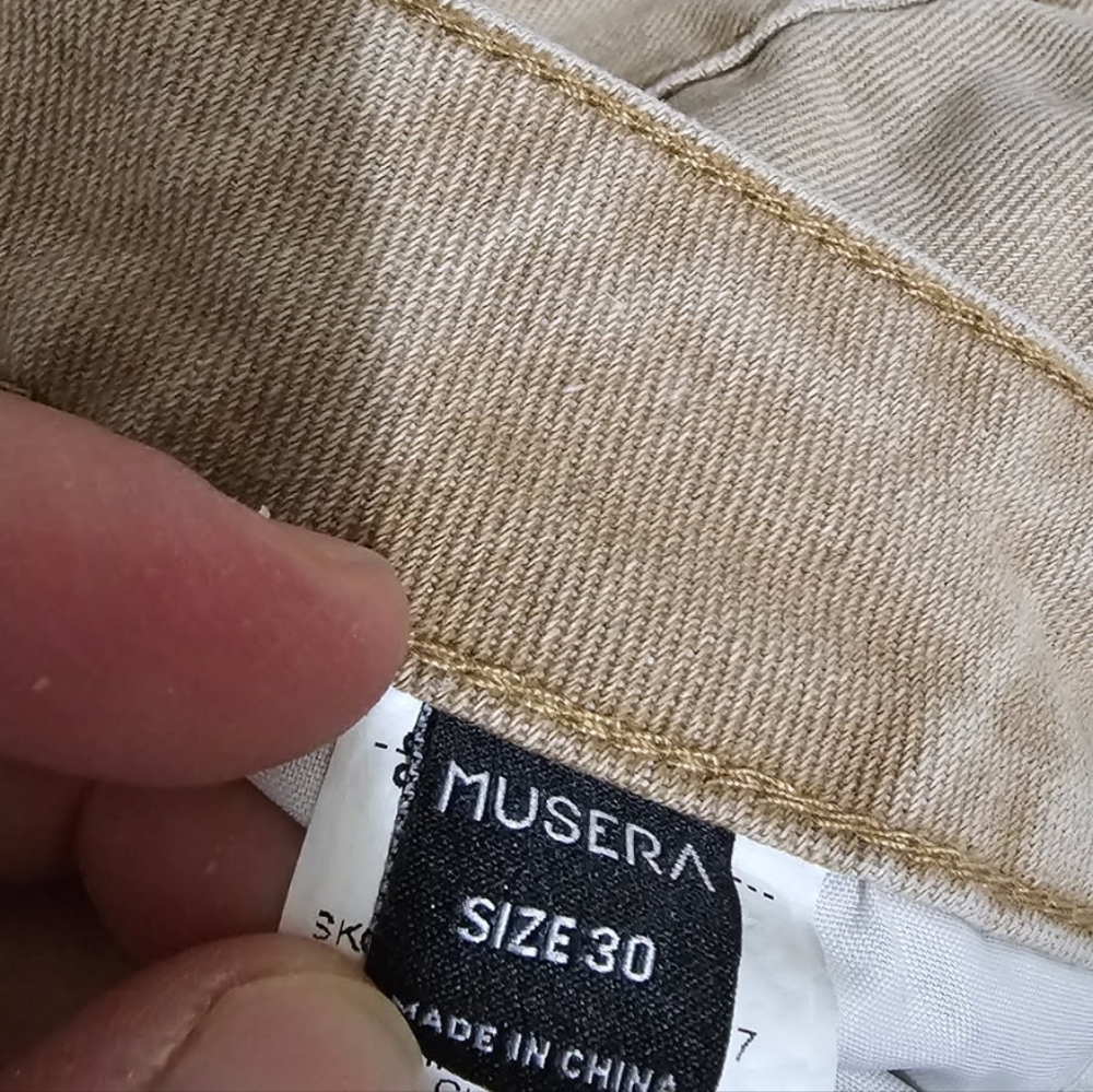 Beige Wide-Leg Jeans - Picture 6 of 6